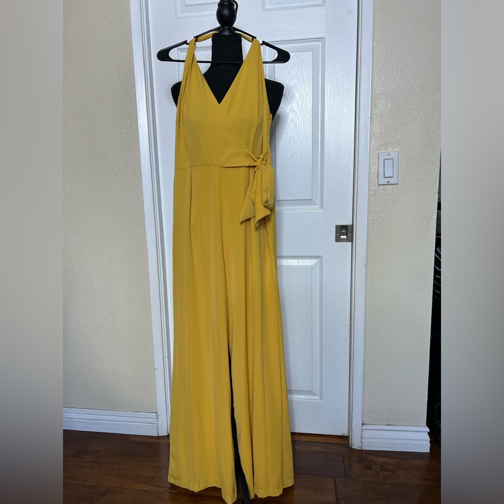 RETRO STAGE retro mustard yellow halter backless jumpsuit. Women’s Medium.
